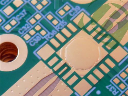 PCB hybride à 6 couches M6 à grande vitesse IS370HR avec pièce de cuivre