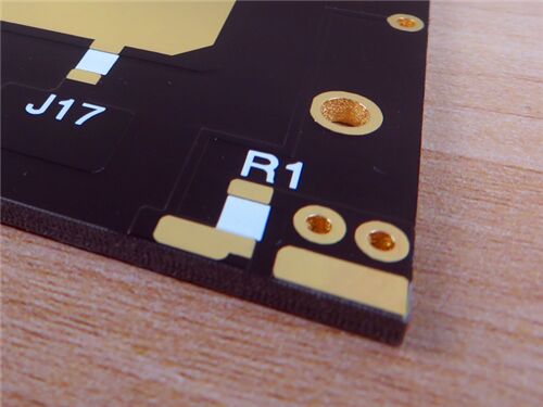 F4BTM350 PCB 2L Wangling 120mil Substrate Masque de soudure noir