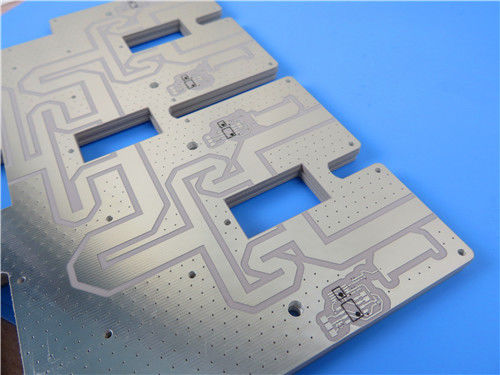 2-couche PCB RF-30 sur Rogers 40mil Laminates avec l'étain d'immersion de sérigraphie noire