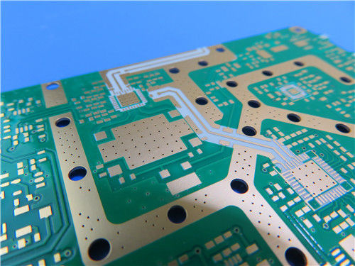 PCB à double face sur le matériau RO4350B 6.6mil avec or immersion